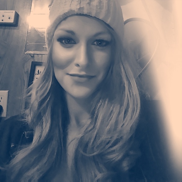 Meet your Posher, KP - Picture 8 of 13